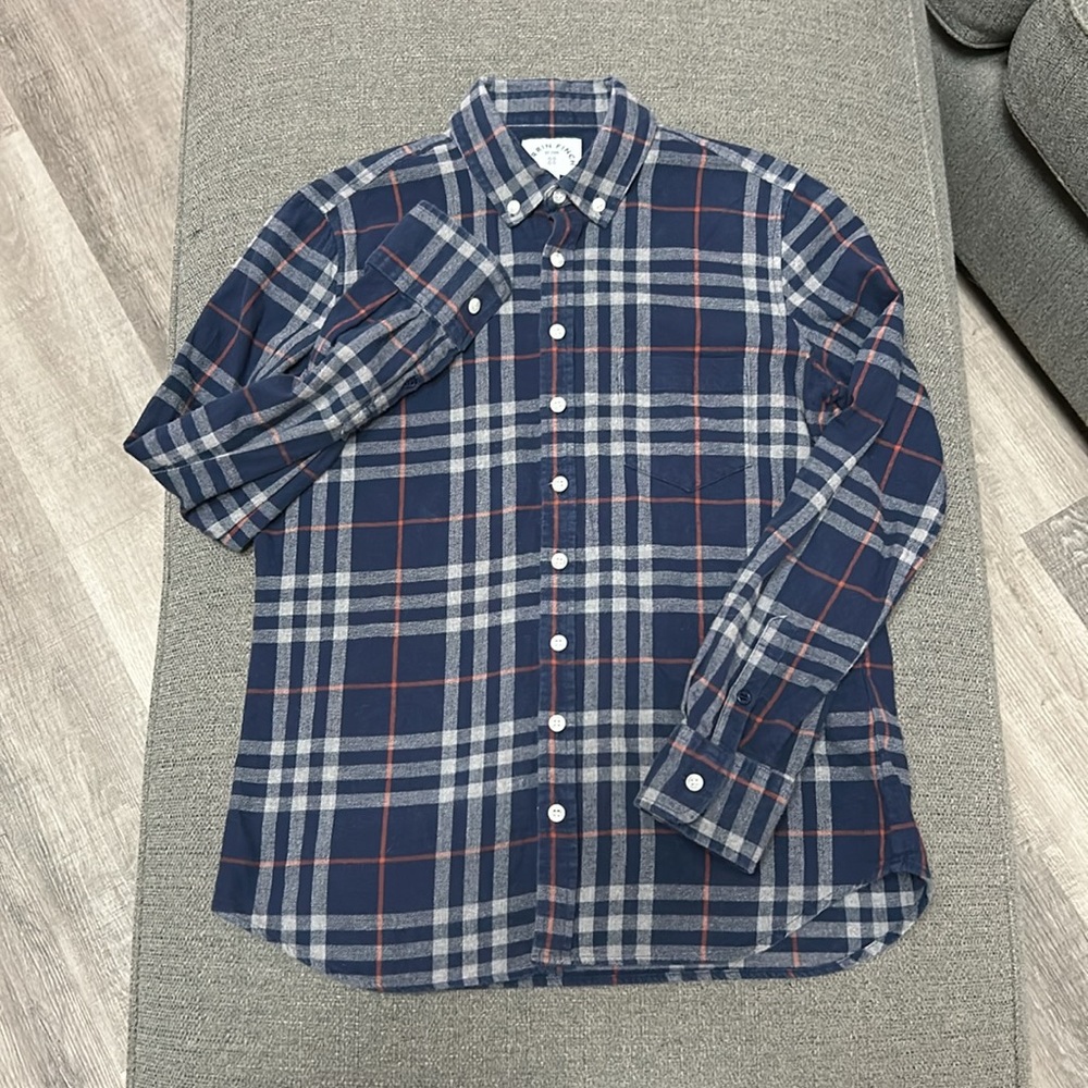 Kirrin Finch Navy and Gray Plaid Flannel Shirt 8